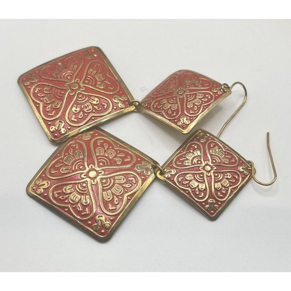 Allison Reed Floral Earrings Vintage Gold Tone Red Square Dangle Embossed - Picture 2 of 6